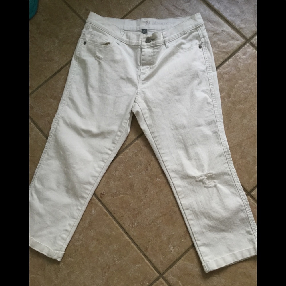 🌺3/$15🌺New York & Co Skinny Crop Jeans